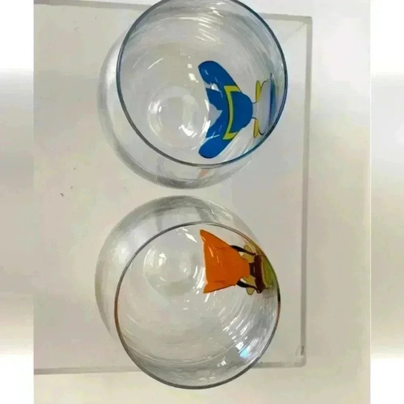 BNIB Disney store 4 PC CUP SET - Picture 4 of 12